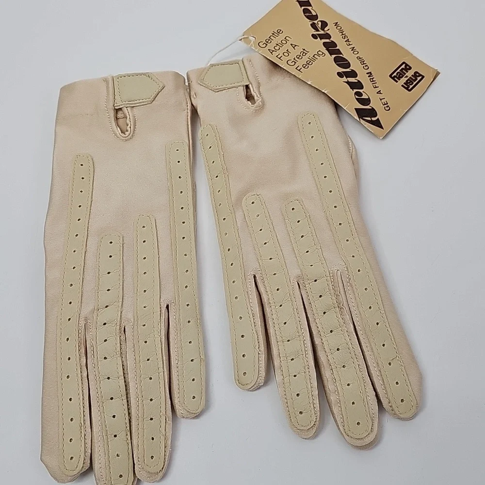 VTG Actionizer‎ Cream Stretchy Outside Gloves